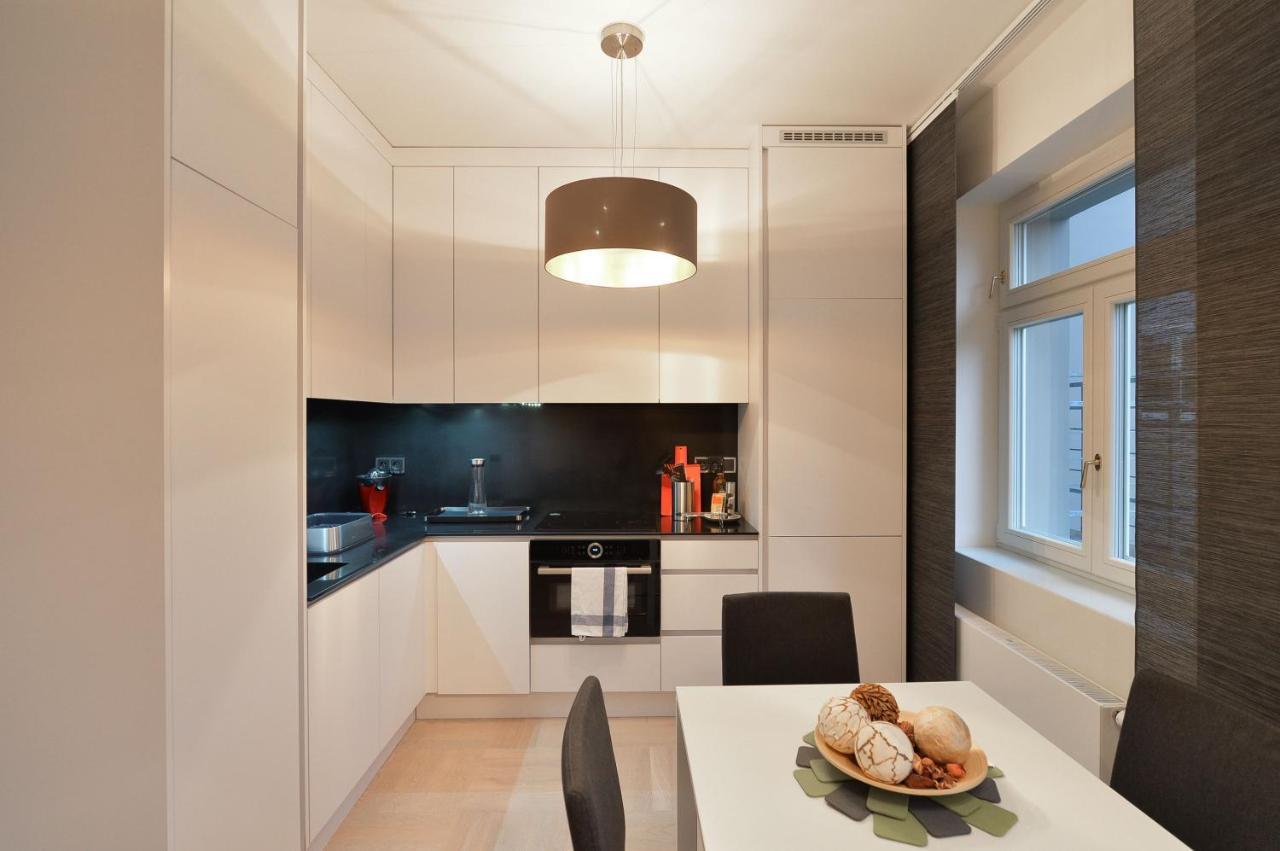 Stunning Designer With Terrace Prague