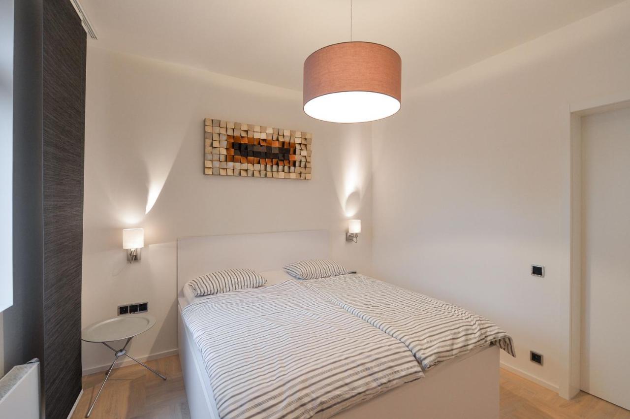 Stunning Designer With Terrace Prague